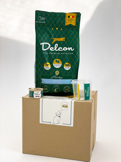 Cat trial - Delcon Adult with fish
